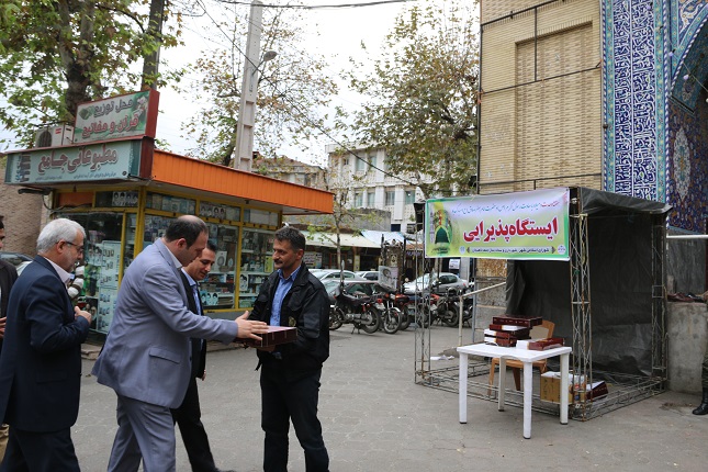 برپایی ایستگاه پذیرایی شورای اسلامی شهر و شهرداری 